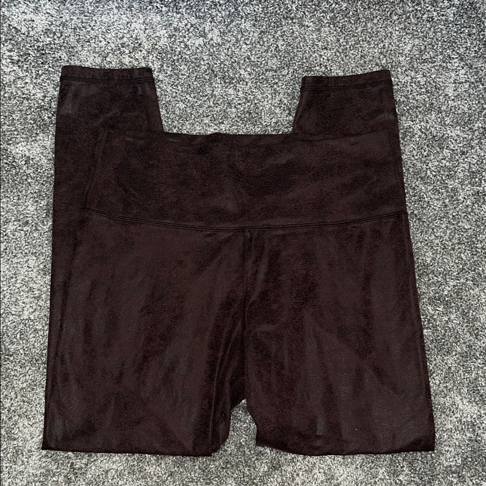 Offline by Arie Brown Textured Brown Tights